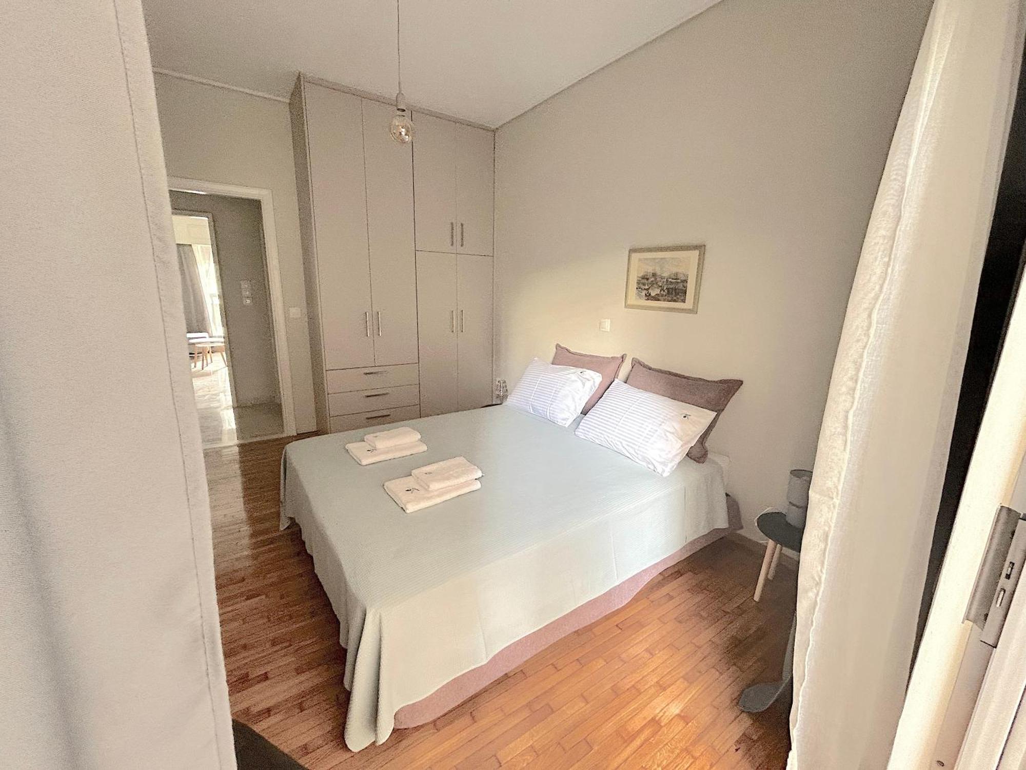 Evrou 21A Metropolitan Suite Athens Exterior photo